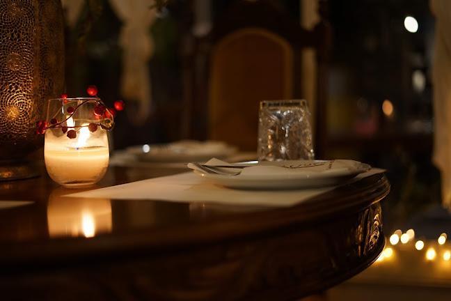 Φανός - Γαστρονομία και φιλοξενία