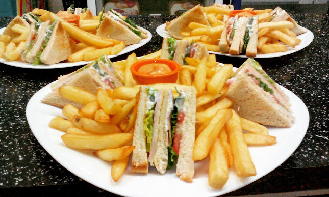 Cafe - Snak bar-creperie - Γαστρονομία και φιλοξενία