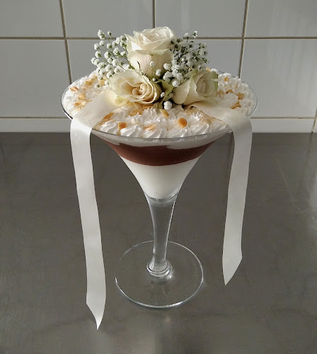 Comentarii opinii despre Ζαχαροπλαστείο ''Ανανάς''