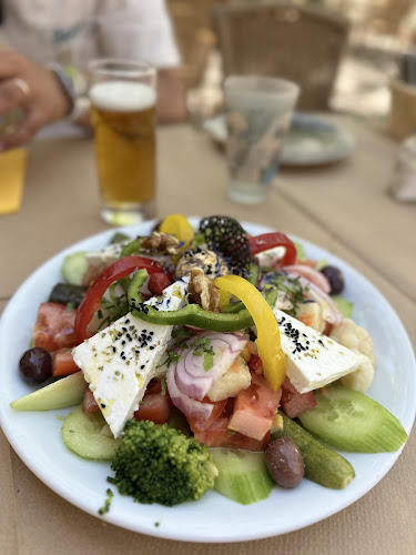 Τριαντάφυλλος - Η Μικρή Πλατεία - Παλαιόκαστρο