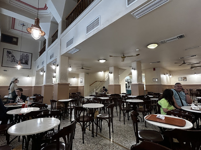 Κρίνος - Αθήνα