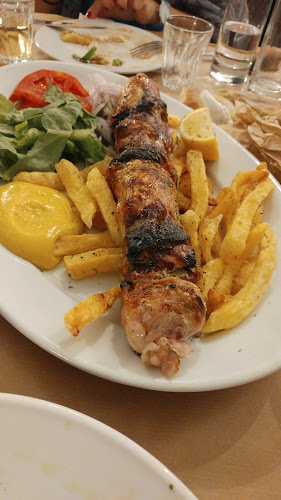 "Αρχηγείον", Σουβλάκι - Κεμπάπ - Ξυλόφουρνος - Γαστρονομία και φιλοξενία