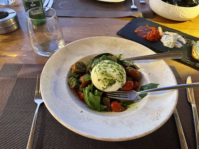 Opinii despre Octo Sea Side Restaurant în Πευκοχώρι - Γαστρονομία και φιλοξενία