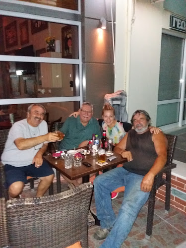 Opinii despre RETRO în Ελασσόνα - Γαστρονομία και φιλοξενία