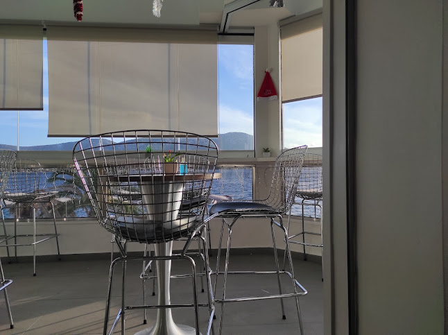 Anemos Cafe Cocktail Bar - Σαλαμίνα