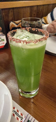 TGI Fridays Μαρίνα Φλοίσβου - Γαστρονομία και φιλοξενία