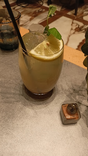 Opinii despre Le Jardin Extraordinaire Café în Θεσσαλονίκη - Γαστρονομία και φιλοξενία