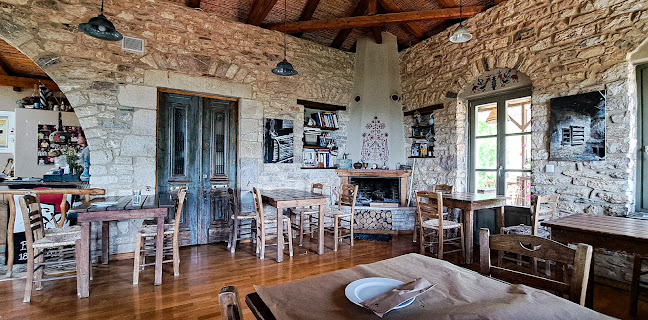 Opinii despre Ταβέρνα Εν Ρίπεσι (Ο Περικλής) în Καλαμάτα - Γαστρονομία και φιλοξενία