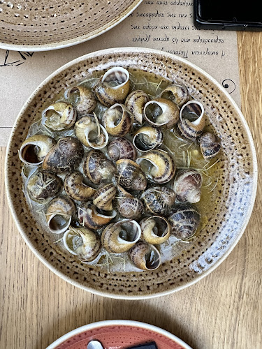 Πετούσης Ταβέρνα (Ηράκλειο) - Γαστρονομία και φιλοξενία