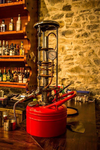 Ρακοσυλλέκτης The Rock Bar - Βόλος