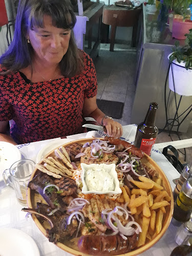 Comentarii opinii despre SEMIS FAMILY TAVERNA