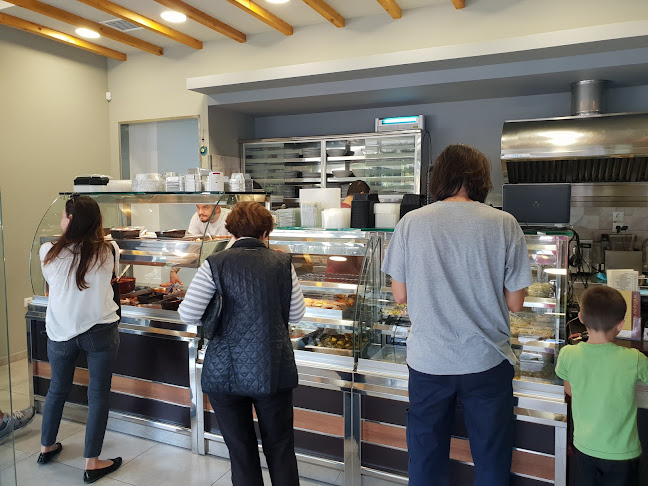 Η Κουζίνα της Χρυσάνθης - Μελίσσια