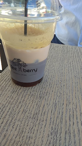 Coffee Berry Drama 01