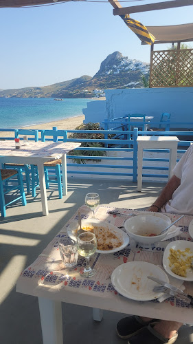 ΟΙ ΙΣΤΟΡΙΕΣ ΤΟΥ ΜΠΑΡΜΠΑ - Μώλος