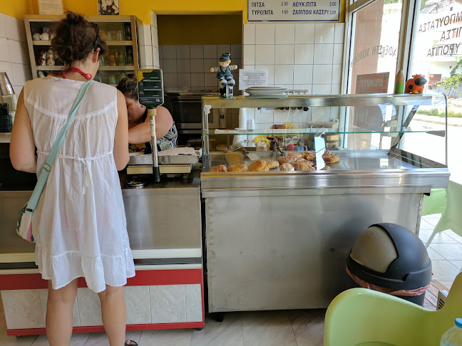 Opinii despre Το καφέ της Χαρούλας în Νέα Πέραμος - Γαστρονομία και φιλοξενία