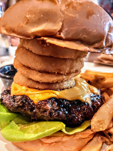 Opinii despre TGI Fridays Golden Hall în Μαρούσι - Γαστρονομία και φιλοξενία