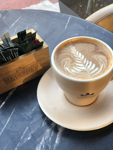 Opinii despre G CAFE în Αγρίνιο - Γαστρονομία και φιλοξενία