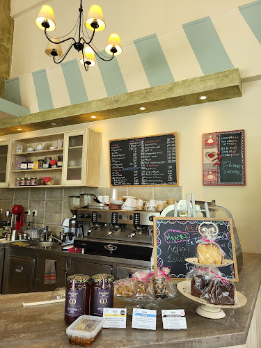 café Bonjour - Αίγιο