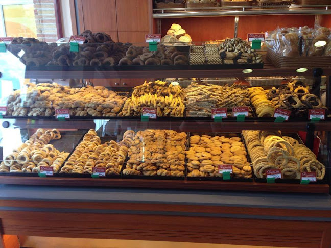 Ελευθερίας 15, Παλαιά Φώκαια 190 13