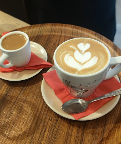 Opinii despre Le Bistro cafe-bar în Σκύδρα - Γαστρονομία και φιλοξενία