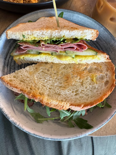 Ευρυδάμαντος 19, Αθήνα 117 45