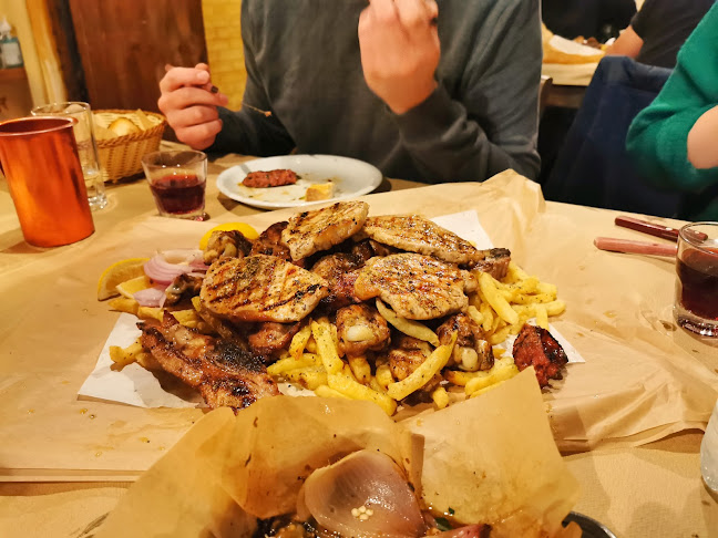 ΛΑΔΟΚΟΛΛΑ Παραδοσιακή Ψησταριά - Γαστρονομία και φιλοξενία