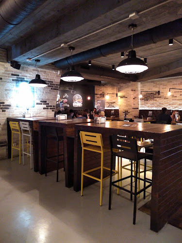 Comentarii opinii despre The Burger Joint