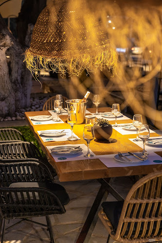 Comentarii opinii despre Omilos beach restaurant