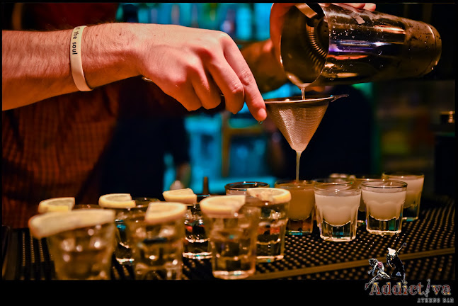 Comentarii opinii despre Addictiva Athens Bar