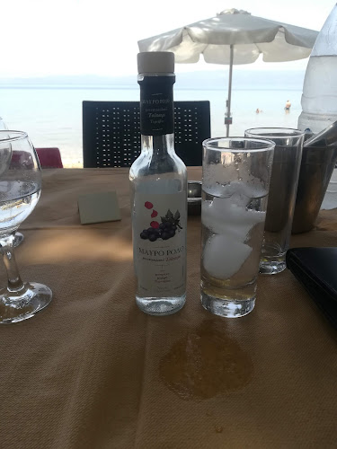 Kallas Beach Restaurant