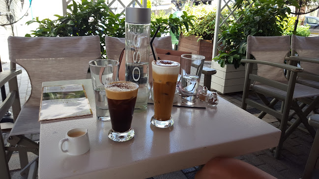 Comentarii opinii despre AVENIR CAFÉ