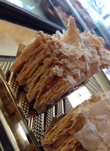 Delicious Corner - cafe-αρτοζαχαροπλαστείο - Γαστρονομία και φιλοξενία