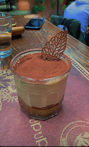 Αλκμήνης 7, Αθήνα 118 54