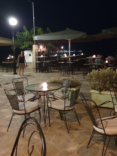 Comentarii opinii despre Sugar Cafe Bar