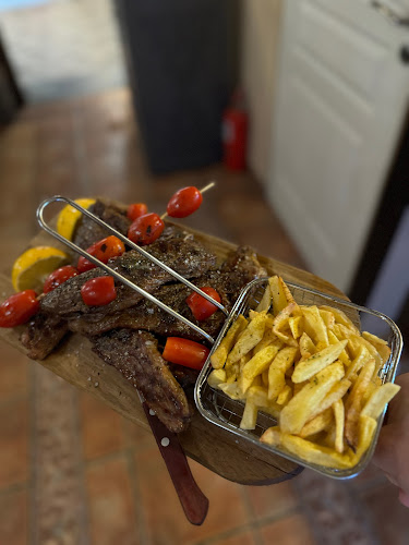 Ταβέρνα Ψησταριά Αηδόνια Βυτίνας - Γαστρονομία και φιλοξενία