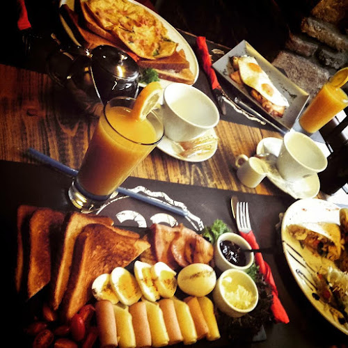 Comentarii opinii despre 33 ΑΔΡΙΑΝΟΥ