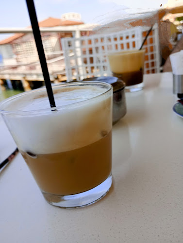 Istiaia café & bistro - Γαστρονομία και φιλοξενία