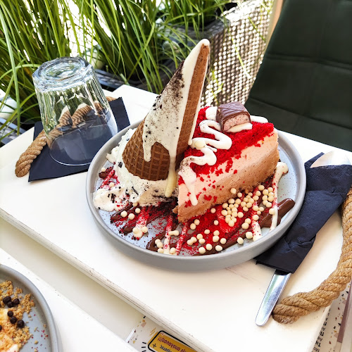 Μαρίνου Γερουλάνου 59, Αργυρούπολη 164 52