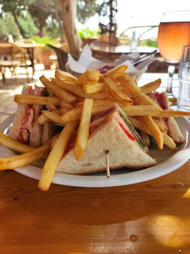 Opinii despre aplo beach bar cafe în Μαστιχάρι - Γαστρονομία και φιλοξενία