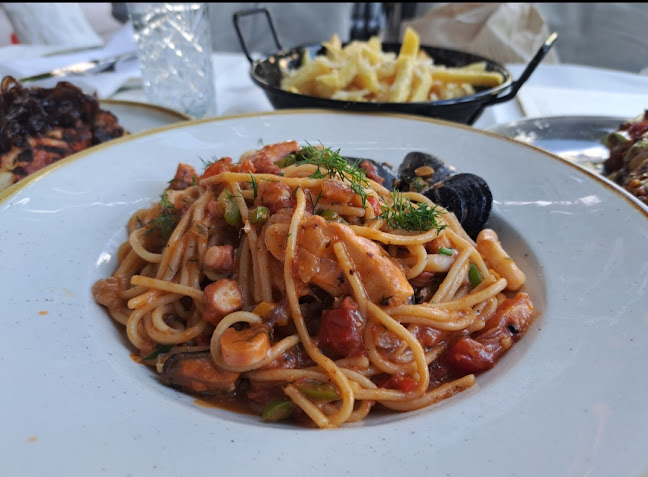 Αδριανού 68, Αθήνα 105 56