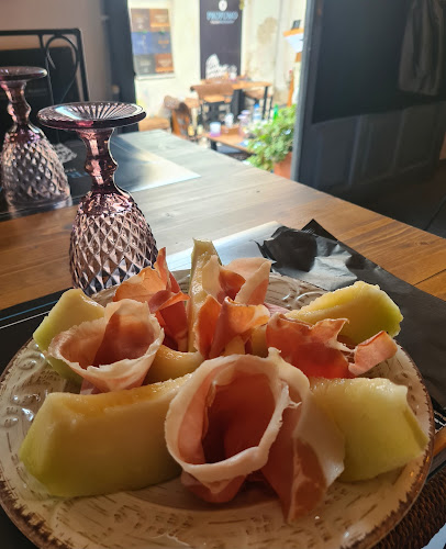 Comentarii opinii despre Profumo Paros