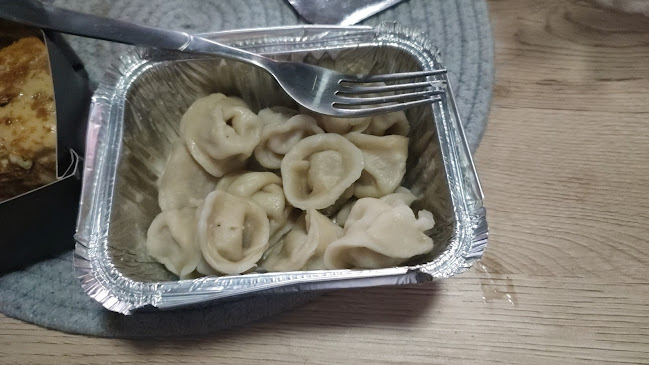 ΤΡΑΠΕΖΟΥΝΤΑ ΚΡΕΑΤΙΚΑ & ΘΑΛΑΣΣΙΝΑ - Καλλιθέα