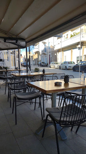 Comentarii opinii despre Αρχοντικό Cafe - Bar - Restaurant