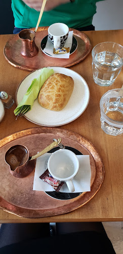 Opinii despre Banca cafe în Αθήνα - Γαστρονομία και φιλοξενία