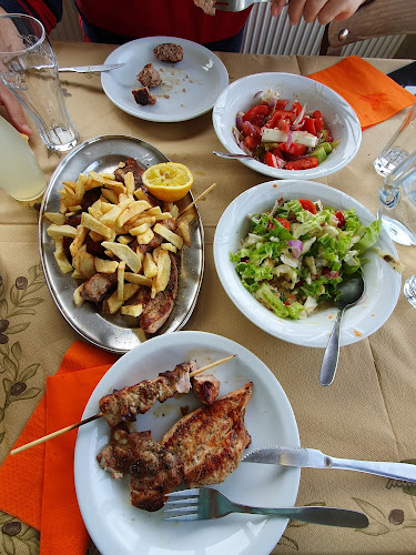 Η ταβέρνα της Χαρίκλειας/Taverna Xarikleia - Γαστρονομία και φιλοξενία