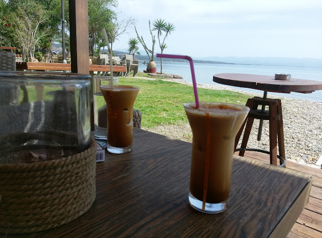 Opinii despre Aurora cafe în Γύθειο - Γαστρονομία και φιλοξενία