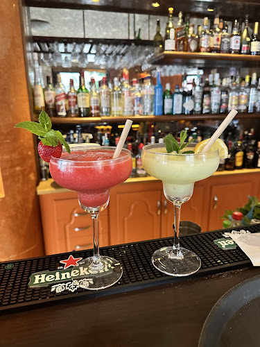 Lykourgou Logotheti, Πυθαγόρειο 831 03