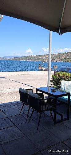 Αμφιλοχία 305 00