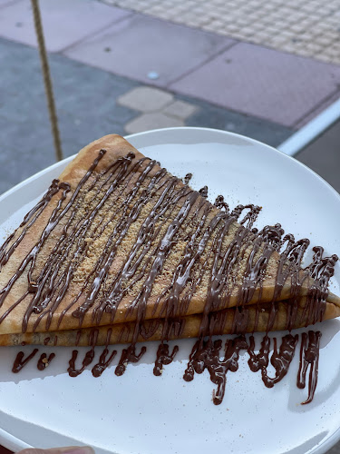 Opinii despre APÉRO CAFÉ în Ιεράπετρα - Γαστρονομία και φιλοξενία