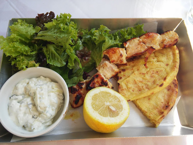 Υδρία - Γαστρονομία και φιλοξενία